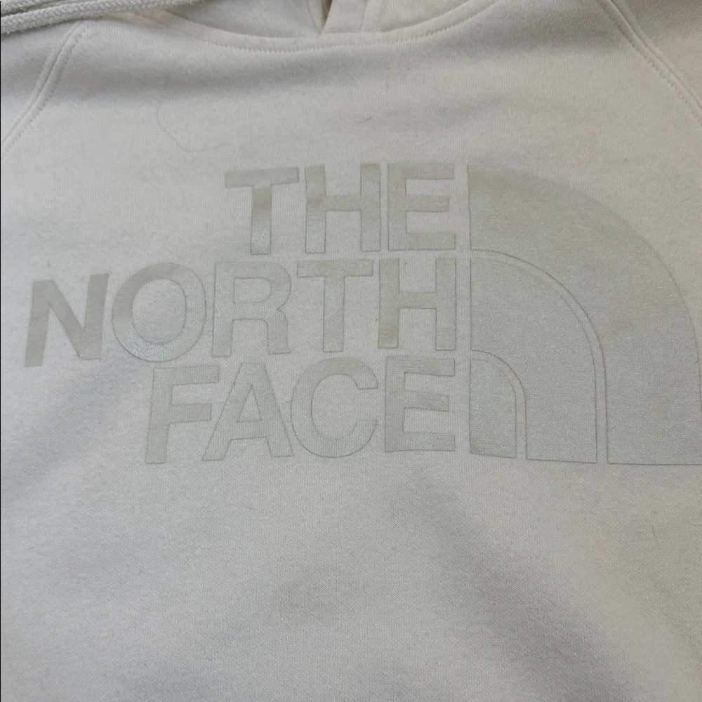 The North Face Women’s Off-White Hoodie size Xs